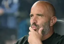 Picture of Enzo Maresca speaking to reporters.